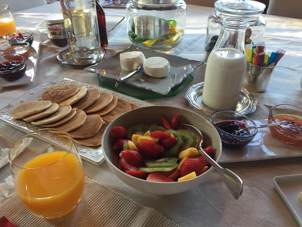 Le Manoir De Benedicte B&B Cahan Εξωτερικό φωτογραφία