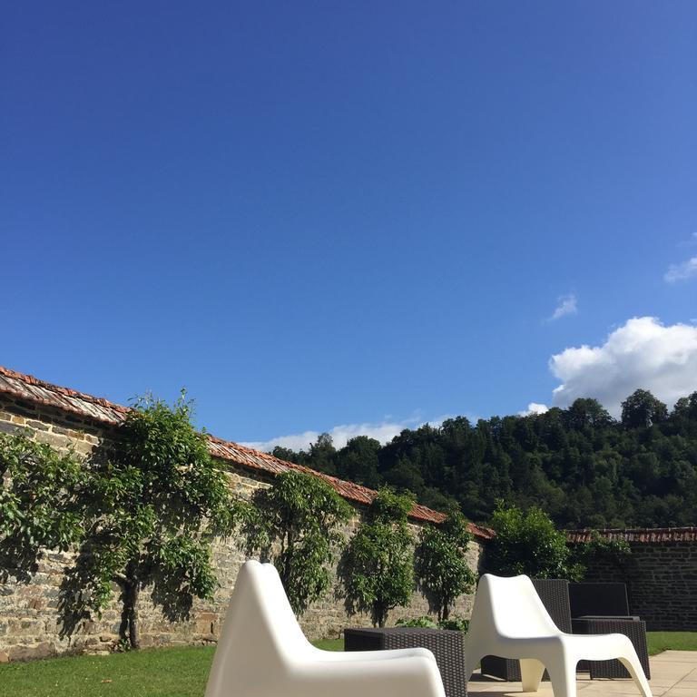 Le Manoir De Benedicte B&B Cahan Εξωτερικό φωτογραφία