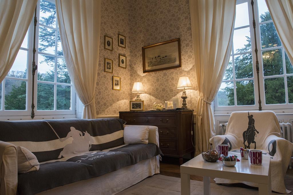 Le Manoir De Benedicte B&B Cahan Εξωτερικό φωτογραφία