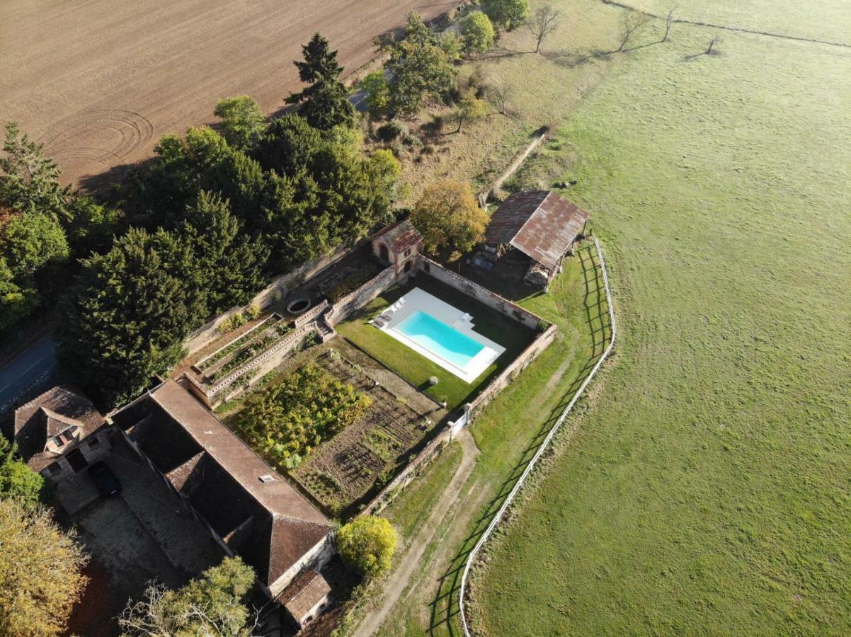 Le Manoir De Benedicte B&B Cahan Εξωτερικό φωτογραφία